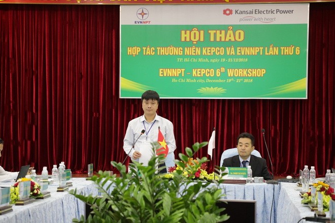 Ông Lưu Việt Tiến - Phó Tổng Giám đốc EVNNPT và ông Yoshiyuki Sugita - Giám đốc bộ phận kinh doanh và hợp tác quốc tế KEPCO đồng chủ trì hội thảo.
