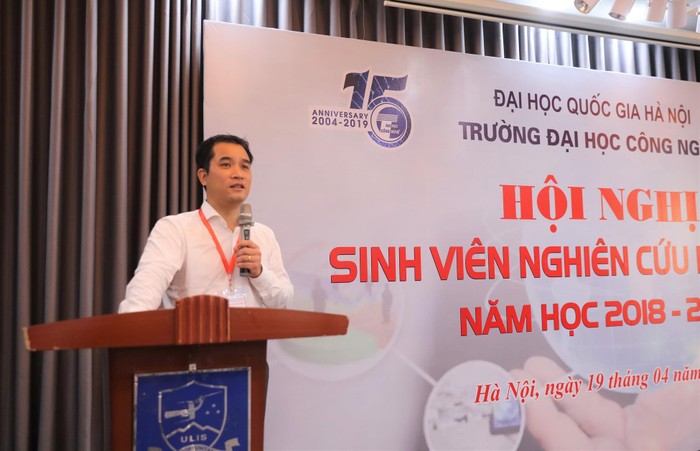 Phó Giáo sư - Tiến sĩ Phạm Bảo Sơn được bổ nhiệm làm Phó Giám đốc Đại học Quốc gia Hà Nội. ảnh: website đại học công nghệ.