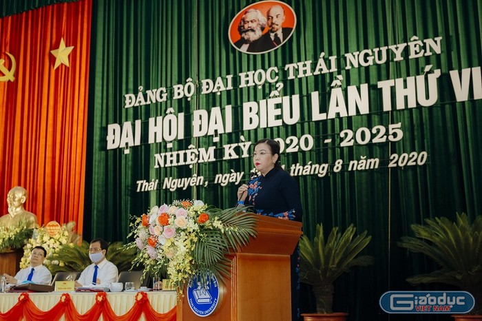 Bí thư tỉnh ủy Nguyễn Thanh Hải phát biểu tại đại hội. ảnh: TL.