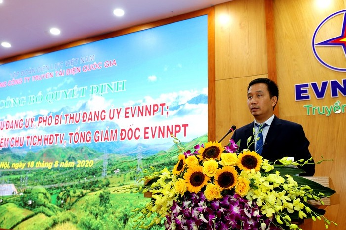 Ông Nguyễn Tuấn Tùng - Chủ tịch Hội đồng thành viên EVNNPT phát biểu tại buổi lễ. ảnh: evnnpt.