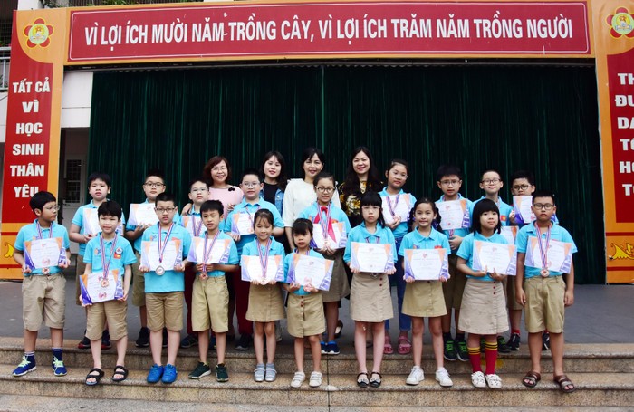 Nhiều học sinh Trường Tiểu học Lý Thái Tổ giành giải trong cuộc thi này.