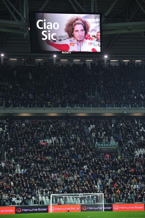 Sân Juventus Arena tưởng niệm Marco Simoncelli
