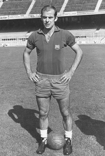 Jesús María Pereda: Một minh chứng sống nữa cho sự lãng phí tài năng của Real. Jesús María Pereda, người đã qua đời ngày 27/09 vừa qua từng bị Real ruồng rẫy nhưng sau đó lại tỏa sáng tại Barca. Trong 7 năm gắn bó, ông đã ghi đến 41 bàn dù chỉ chơi tiền vệ. Nhưng bù lại, Jesús María Pereda lại không gặt hái được danh hiệu nào đáng kể ở Nou Camp. Trong khi ông lại có chiếc Cúp C1 mùa 1957/58 cùng Real.
