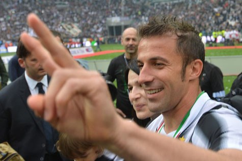 Nhưng với Del Piero thì chỉ có những nụ cười
