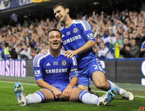 Terry và Ivanovic không chỉ là 2 hậu vệ hàng đầu, mà còn đóng góp rất nhiều cho mặt trận tấn công của Chelsea