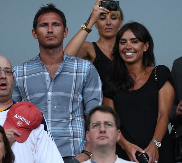 Lampard cùng bạn gái Christian Bleakley vừa có chuyến đi du lịch nước Mỹ…