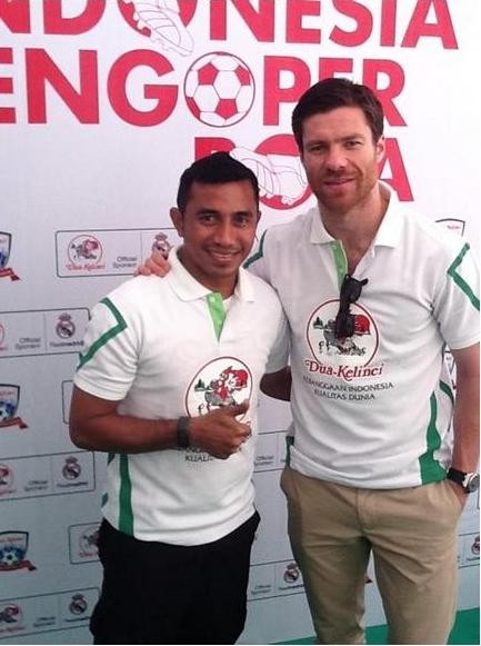 Alonso và ngôi sao Firman Utina của ĐT Indonesia