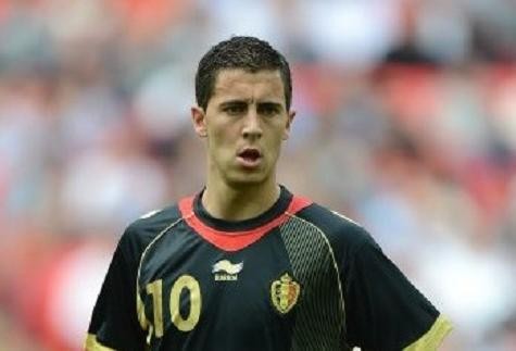 Eden là tuyển thủ Bỉ, là nhạc trưởng của Lille lẫn ĐTQG