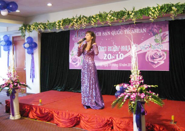 Ấm áp, lộng lẫy tiệc mừng ngày Phụ nữ Việt Nam tại KS Asean ảnh 8