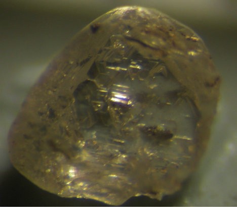 Viên kim cương “Superdeep” được tìm thấy ở gần Juina, Brazil. Đây là một trong những viên kim cương quý hiếm hình thành rất sâu dưới lòng đất và rất khó khai thác.