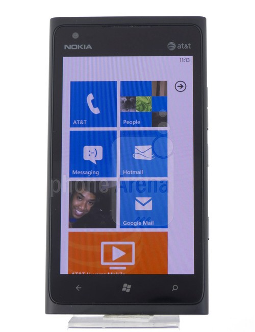 Nokia Lumia 900 là chiếc điện thoại cao cấp nhất của Nokia hiện hay, được thiết kế đầy cá tính với hình dáng mạnh mẽ, đa màu sắc cho người dùng lựa chọn.