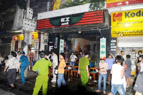 Vụ hỏa hoạn tại quán bar Shisha Night Club khiến hai người chết. (Ảnh: NP)
