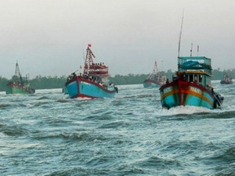 Khu vực Giữa và Nam biển Đông, vùng biển từ Bình Thuận đến Cà Mau, Cà Mau đến Kiên Giang có gió mạnh cấp 6, cấp 7, giật cấp 8. (Ảnh minh họa)