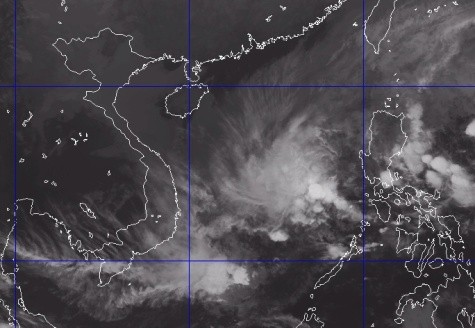 Hình ảnh mây vệ tinh vùng ATNĐ. (Nguồn NCHMF)