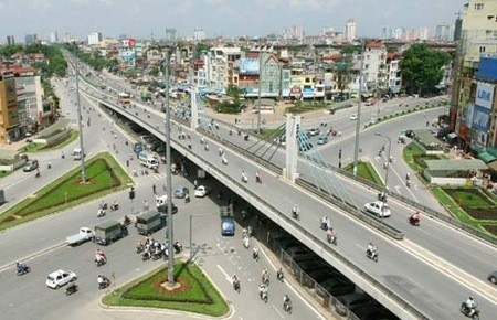 Cầu vượt Ngã Tư Sở - 1 trong những công trình giúp Hà Nội giảm sự ùn tắc giao thông rất lớn. (ảnh minh họa)