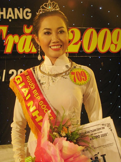 Hoa khôi "Người đẹp Sóc Trăng năm 2009" Võ Thị Mỹ Xuân. (Ảnh Internet)
