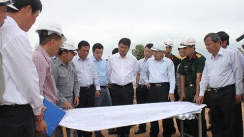 Bộ trưởng Đinh La Thăng trong buổi làm việc với Ban quản lý dự án đường cao tốc Hà Nội – Thái Nguyên (Ảnh: báo Thái Nguyên)