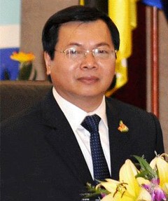 Bộ trưởng Bộ Công Thương Vũ Huy Hoàng sẽ đối thoại trực tuyến vào 14h thứ Sáu ngày 6/1/2012.