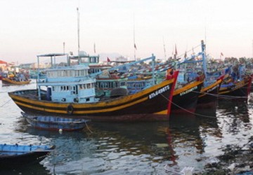 Phản đối Trung Quốc lệnh cấm đánh cá ở biển Đông ảnh 1