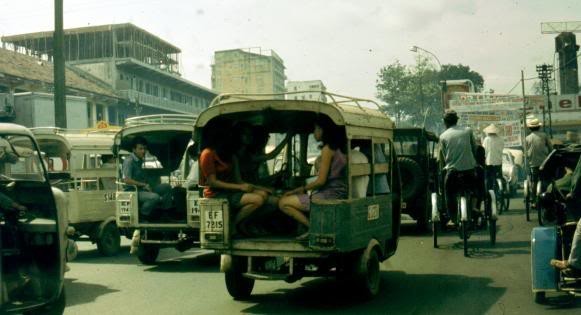 Xe lam - một phương tiện rất phổ biến tại Sài Gòn thời điểm trước năm 1975