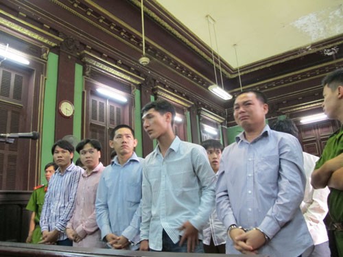 Các bị cáo có đơn kháng cáo tại phiên tòa phúc thẩm - Ảnh: Lê Quang