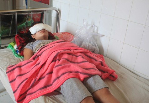 Trang đang được chữa trị tại bệnh viện