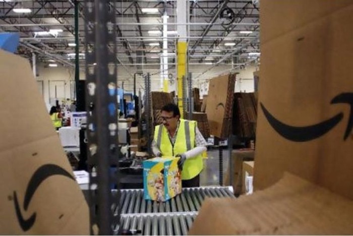Năm ngoái, vào ngày công nghệ (ngày thứ hai đầu tiên sau ngày "Thứ sáu đen"), Amazon đã bán được hơn 200 sản phẩm mỗi giây.