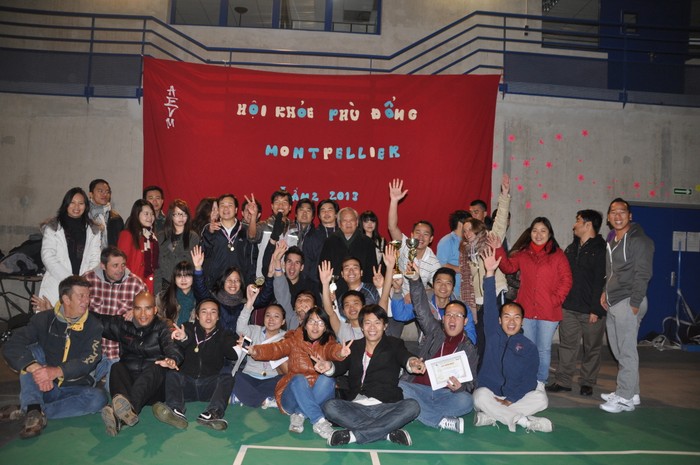 Hội khỏe Phù Đổng, do Chi hội sinh viên Montpellier tổ chức.