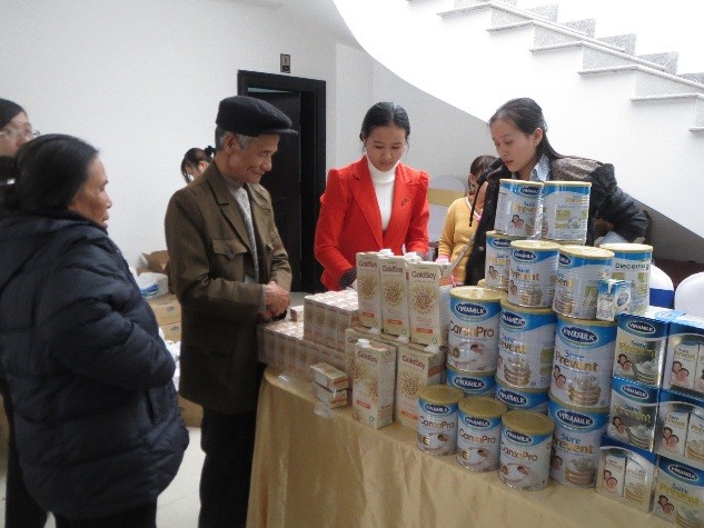 Người cao tuổi tại Hà Tĩnh rất quan tâm đến các sản phẩm dinh dưỡng đặc biệt cho người lớn tuổi của Vinamilk.