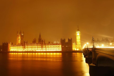 Tháp Big Ben và Parliament house.
