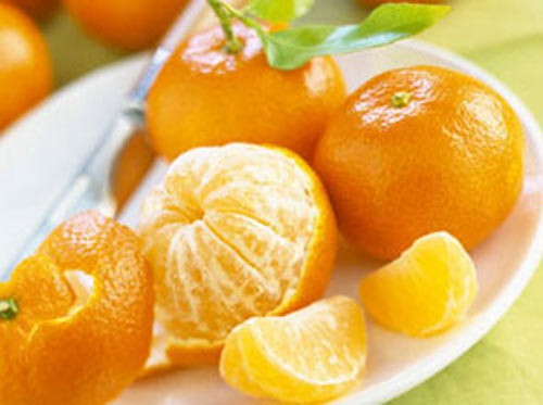Trái cây màu vàng cam có chứa chất Beta Carotene thiên nhiên chống oxi hóa.