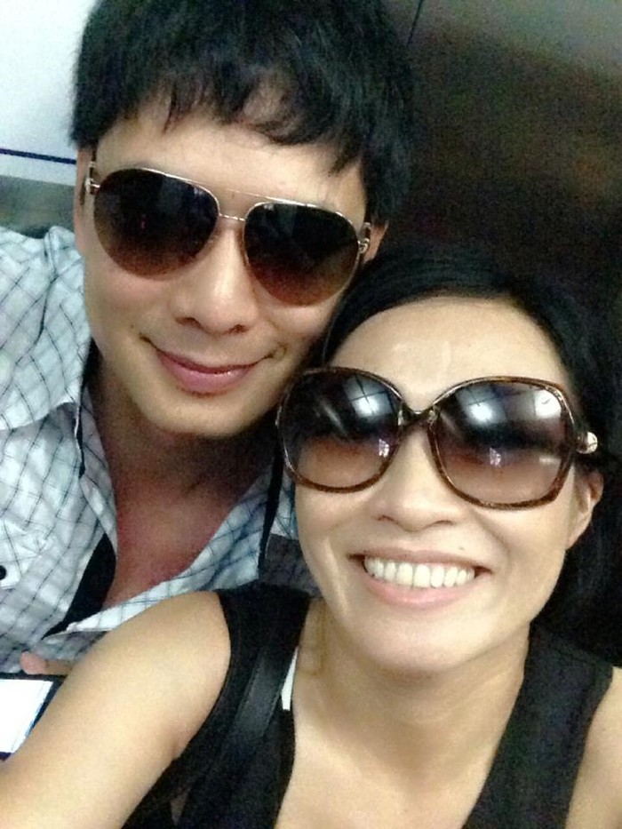 Chị Chanh đăng ảnh chụp cùng Nathan Lee. Cả hai cùng cười rạng rỡ khi tình cờ gặp nhau ở Nha Trang.