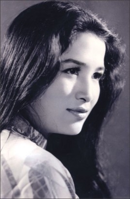 Có thể coi NSND Trà Giang là nữ diễn viên nổi tiến nhất thuộc thế hệ đầu tiên của nền điện ảnh Việt Nam.