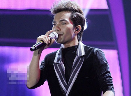 Yasuy - Quán quân Việt Nam Idol 2012.