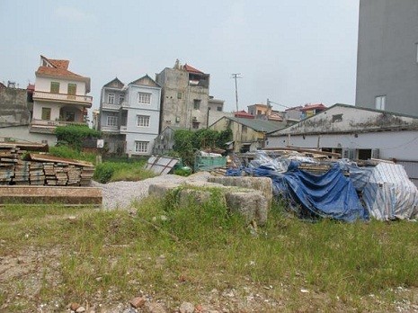 Nhiều người dân đã nộp tiền tỷ để hy vọng sở hữu căn hộ tại Dự án này (ảnh chụp tháng 12/2012)