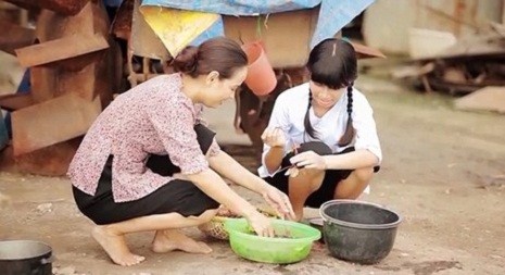 MV của Hải My được nhận xét có nhiều cảnh quay bắt chước MV của "chị bảy".