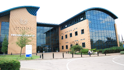 Coventry là một trong những trường đại học có cơ sở vật chất hiện đại và chất lượng giảng dạy hàng đầu tại Anh quốc.