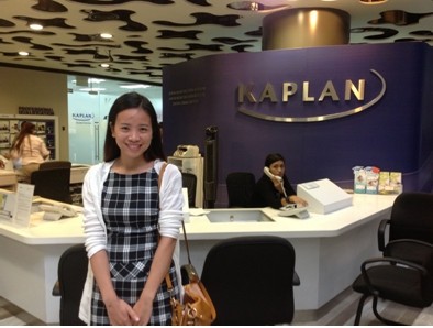 Kaplan Singapore hiện có hơn 24.000 sinh viên với hơn 4.800 sinh viên quốc tế theo học các chương trình toàn thời gian, trải rộng ở hai khu học xá.