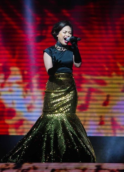 Dương Hoàng Yến sốc khi bị loại trong đêm Liveshow 6.