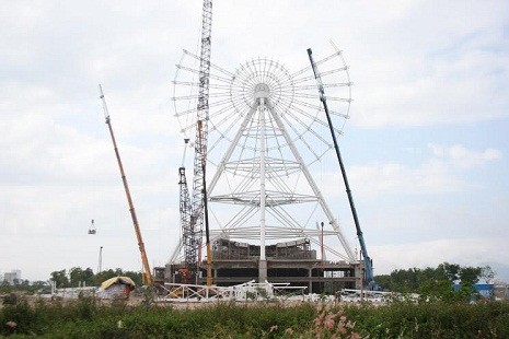 Công viên Châu Á đang xây dựng, dự kiến sẽ hoàn thành vào cuối năm 2014 để đưa vào phục vụ du khách đến với Đà Nẵng.