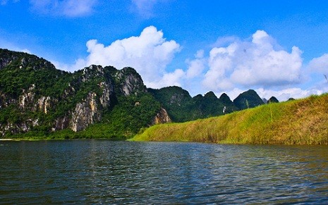 Giang Nội là một trong 3 hồ lớn của Quan Sơn.