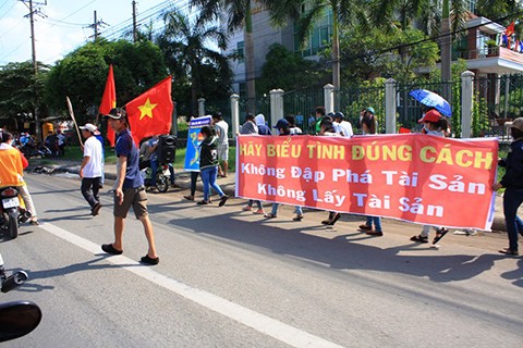 Mọi người dân Việt Nam và người lao động có trách nhiệm bảo vệ nhà đầu tư vì lợi ích đất nước và lợi ích của chính bản thân họ. (Ảnh minh họa)