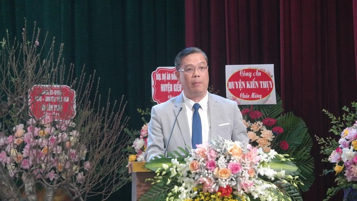 Ông Đỗ Đức Hòa, Bí thư Huyện ủy Kiến Thụy phát biểu tại buổi lễ (Ảnh: CTV)