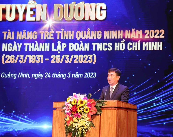 Ông Ngô Hoàng Ngân, Phó Bí thư Thường trực Tỉnh ủy Quảng Ninh phát biểu tại buổi lễ. (Ảnh: CTTĐT)