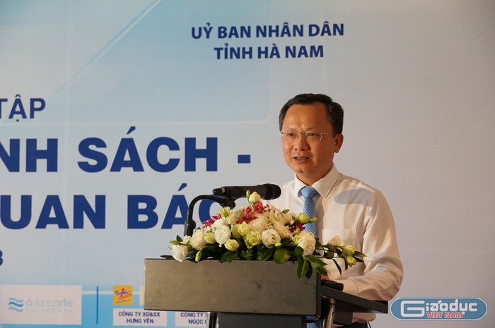 Quyền Chủ tịch Uỷ ban nhân dân tỉnh Quảng Ninh Cao Tường Huy nhấn mạnh vai trò của các cơ quan báo chí, truyền thông trong công tác truyền thông chính sách (Ảnh: PL)