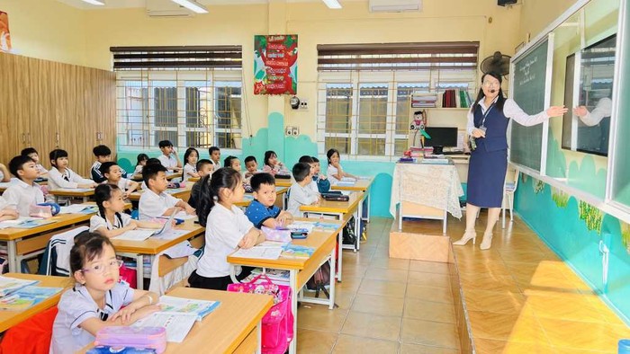Lớp học thông minh ở Trường Tiểu học Vĩnh Khê, thị xã Đông Triều (Ảnh: CTV)