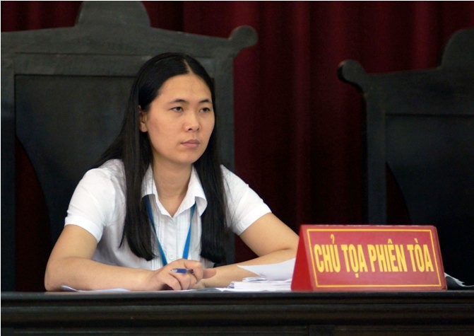 Chủ tọa phiên tòa Lê Thị Khanh