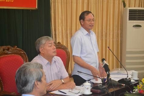 Ông Nguyễn Đức Quyền, Phó chủ tịch thường trực UBND tỉnh Thanh Hóa phát biểu tại cuộc họp