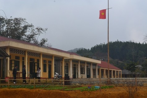 Trường phổ thông Cao Sơn nằm ở độ cao hơn 1000m so với mực nước biển