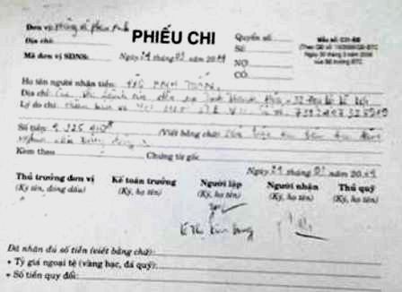 ông Tuấn đã nhận được số tiền sau khi trả lại vé thể hiện qua phiếu chi của phòng vé Phan Anh
